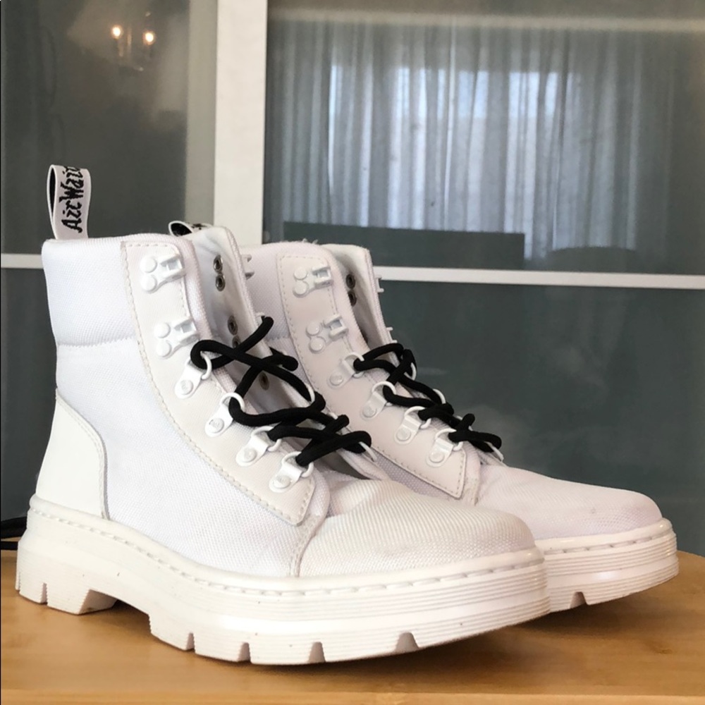 Doc martens white combs W